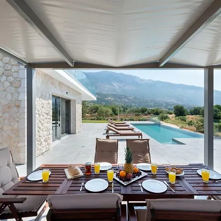 Kefalonia Stone - Petros Kefalonica Trapezaki (Kefalonia)