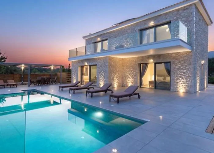 Kefalonia Stone - Petros Kefalonica *