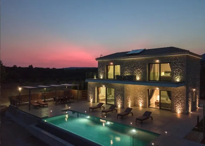 Kefalonia Stone - Petros Kefalonica Villa *