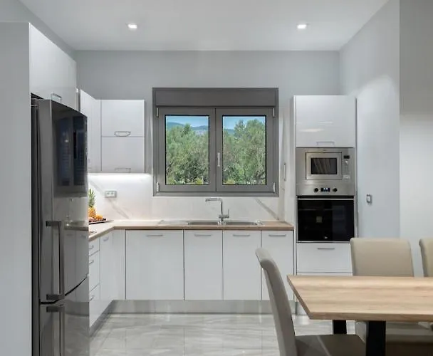 Villa Kefalonia Stone - Petros Kefalonica *