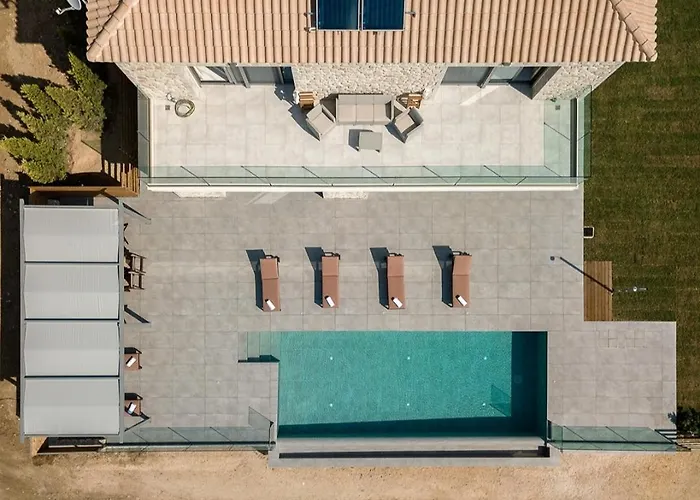 Villa Kefalonia Stone - Petros Kefalonica