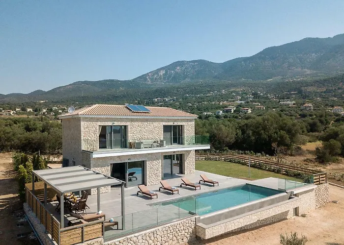 Kefalonia Stone - Petros Kefalonica *