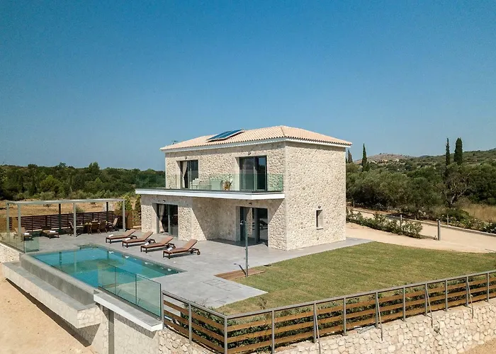 Kefalonia Stone - Petros Kefalonica *