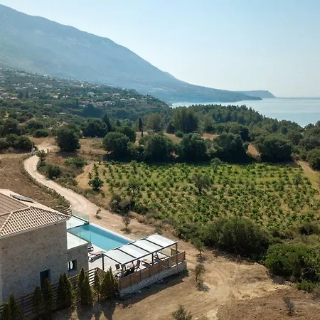 Kefalonia Stone - Petros Kefalonica Willa