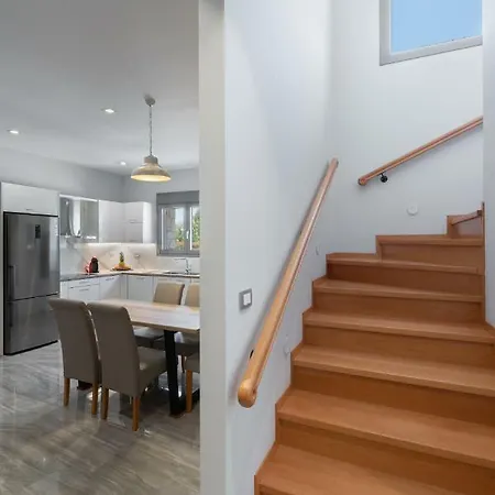 Kefalonia Stone - Petros Kefalonica Willa